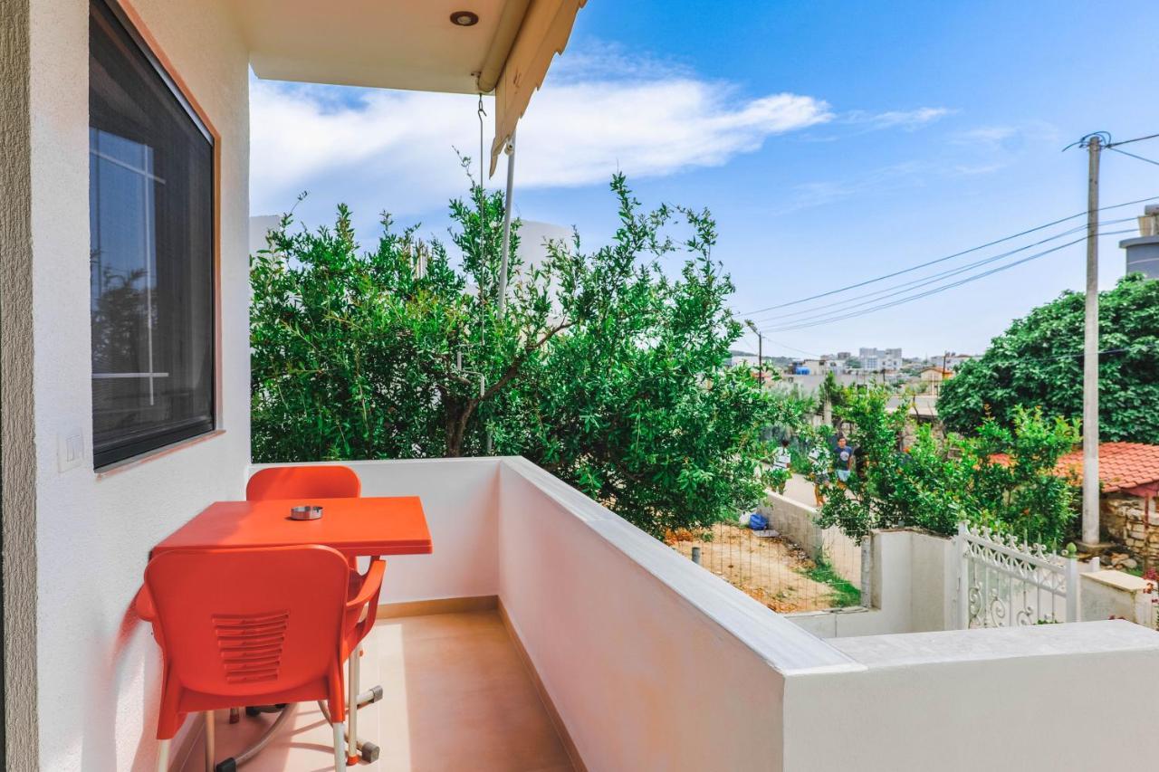 Vila Fredi Ksamil Exterior foto